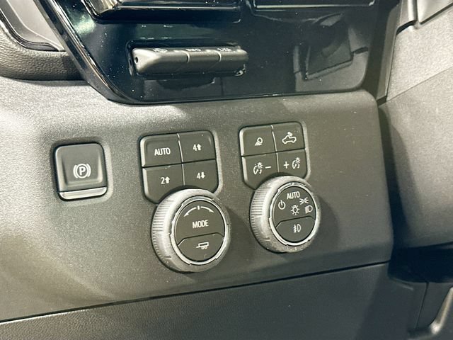 New 2026 Chevrolet Silverado 2500 ZR2 AWD/4WD image 13