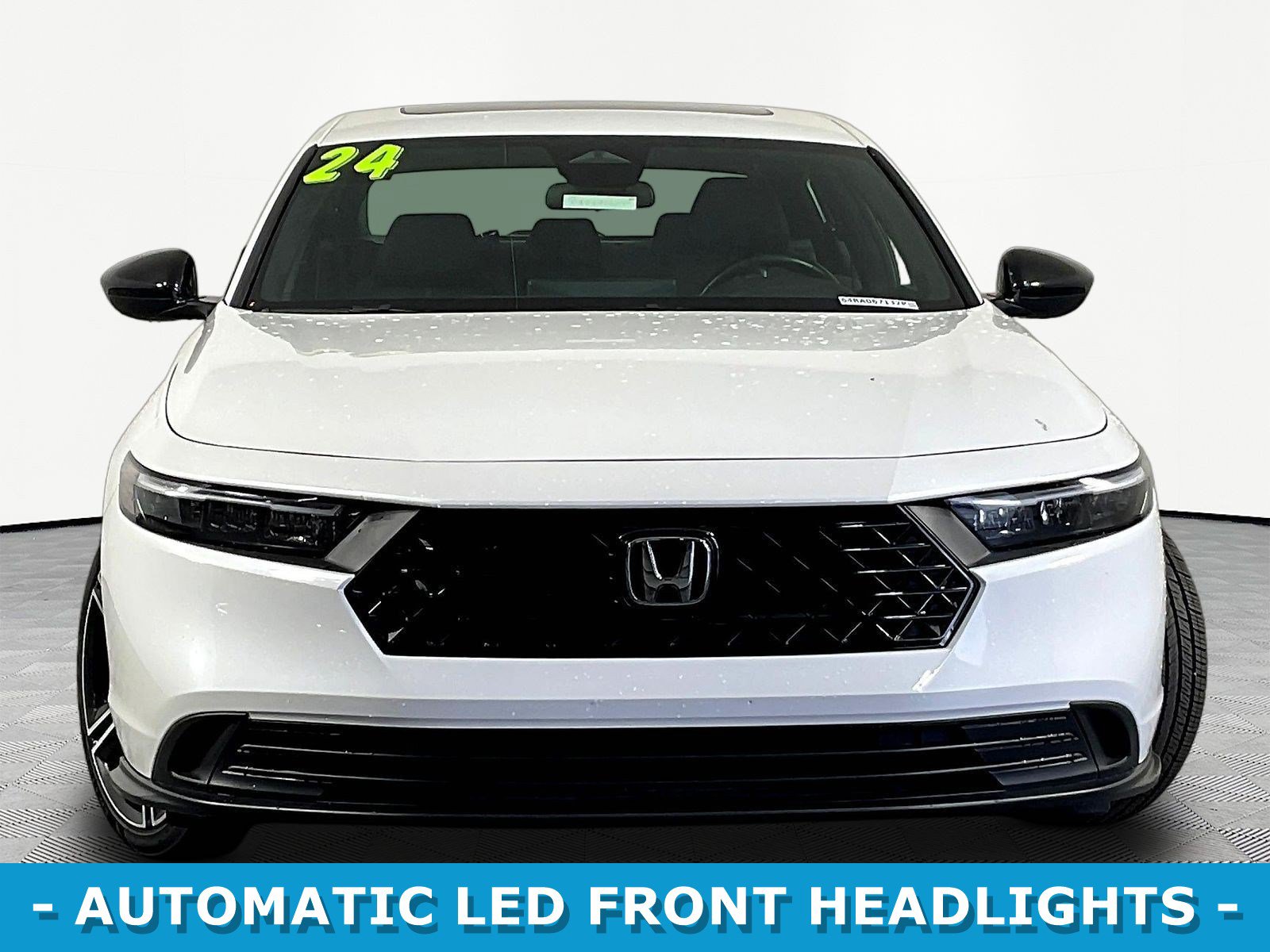 Used 2024 Honda Accord Sport image 2