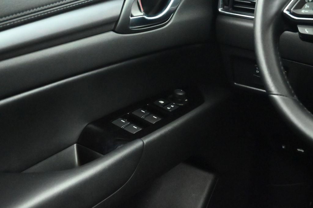 Used 2019 MAZDA CX-5 Touring FWD image 40