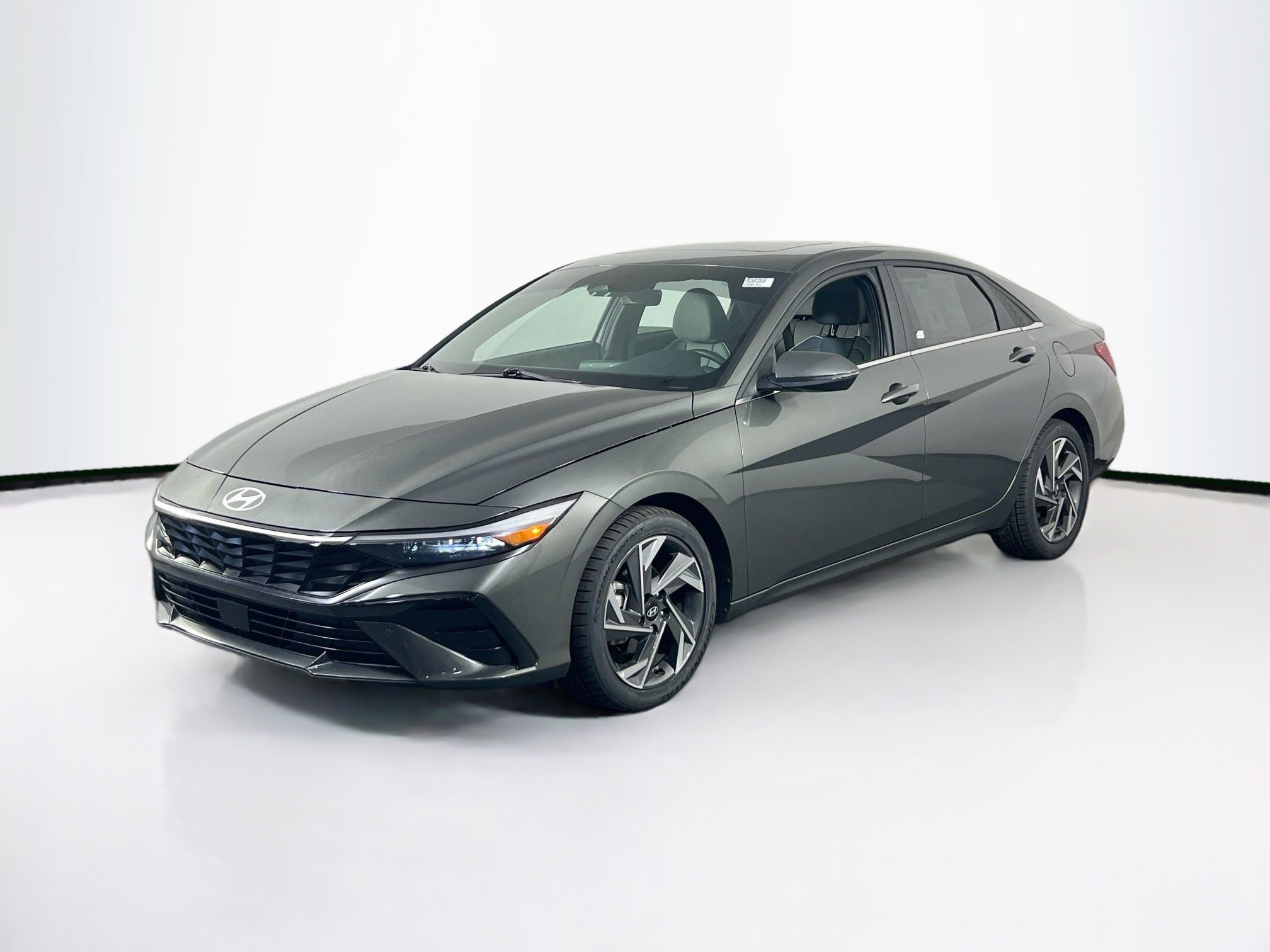 Used 2024 Hyundai Elantra Limited