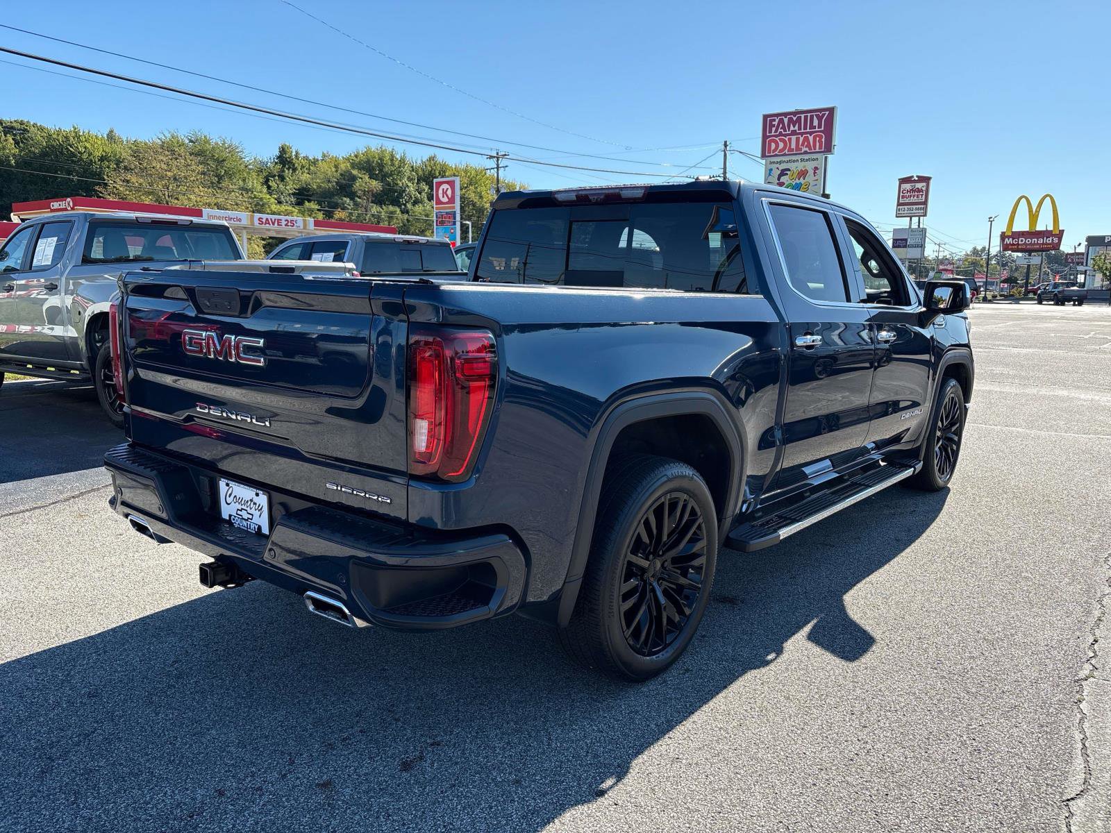 Used 2021 GMC Sierra 1500 Denali w/ Technology Package image 4