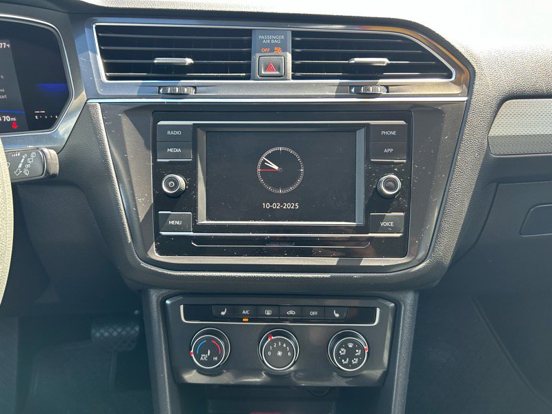 Used 2022 Volkswagen Tiguan S image 12