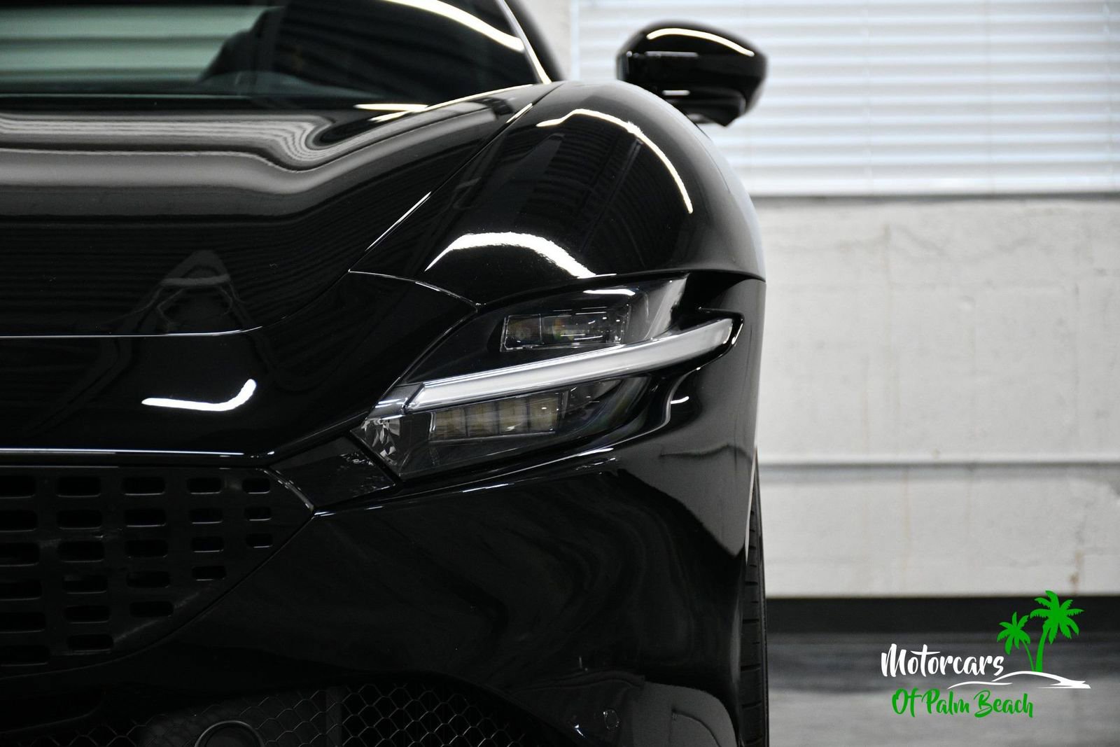Used 2024 Ferrari Roma Spider RWD image 44