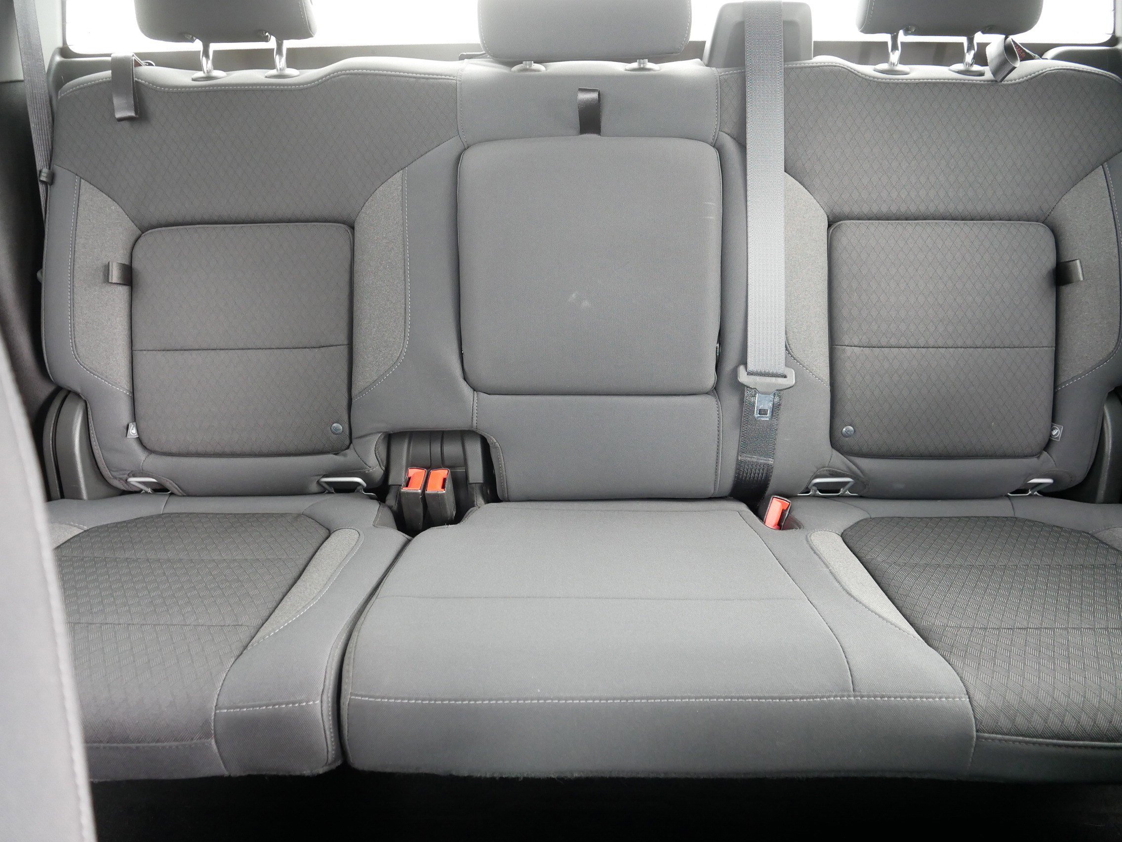 Used 2019 Chevrolet Silverado 1500 LT Trail Boss w/ Convenience Package AWD/4WD image 13