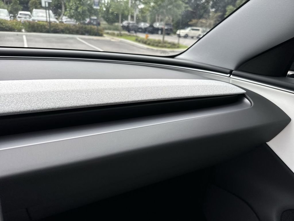 Used 2025 Tesla Model 3 Long Range image 56