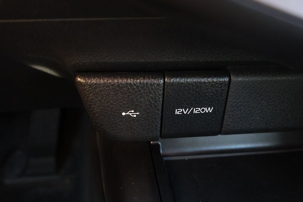 Used 2024 Toyota Camry SE FWD image 26