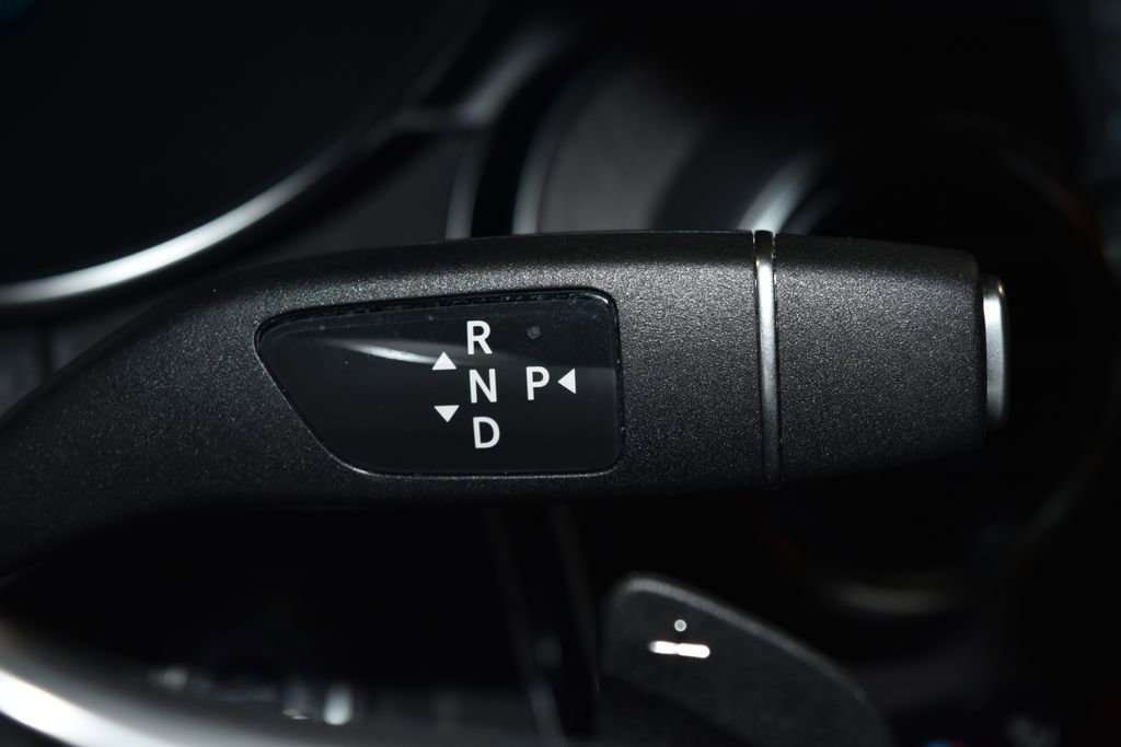 Used 2022 Mercedes-Benz GLC 300 4MATIC image 18