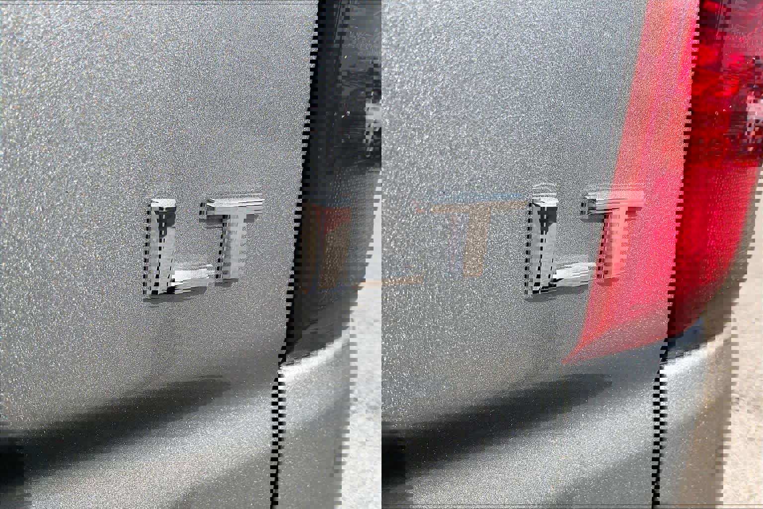 Used 2025 Chevrolet Silverado 1500 LT image 9