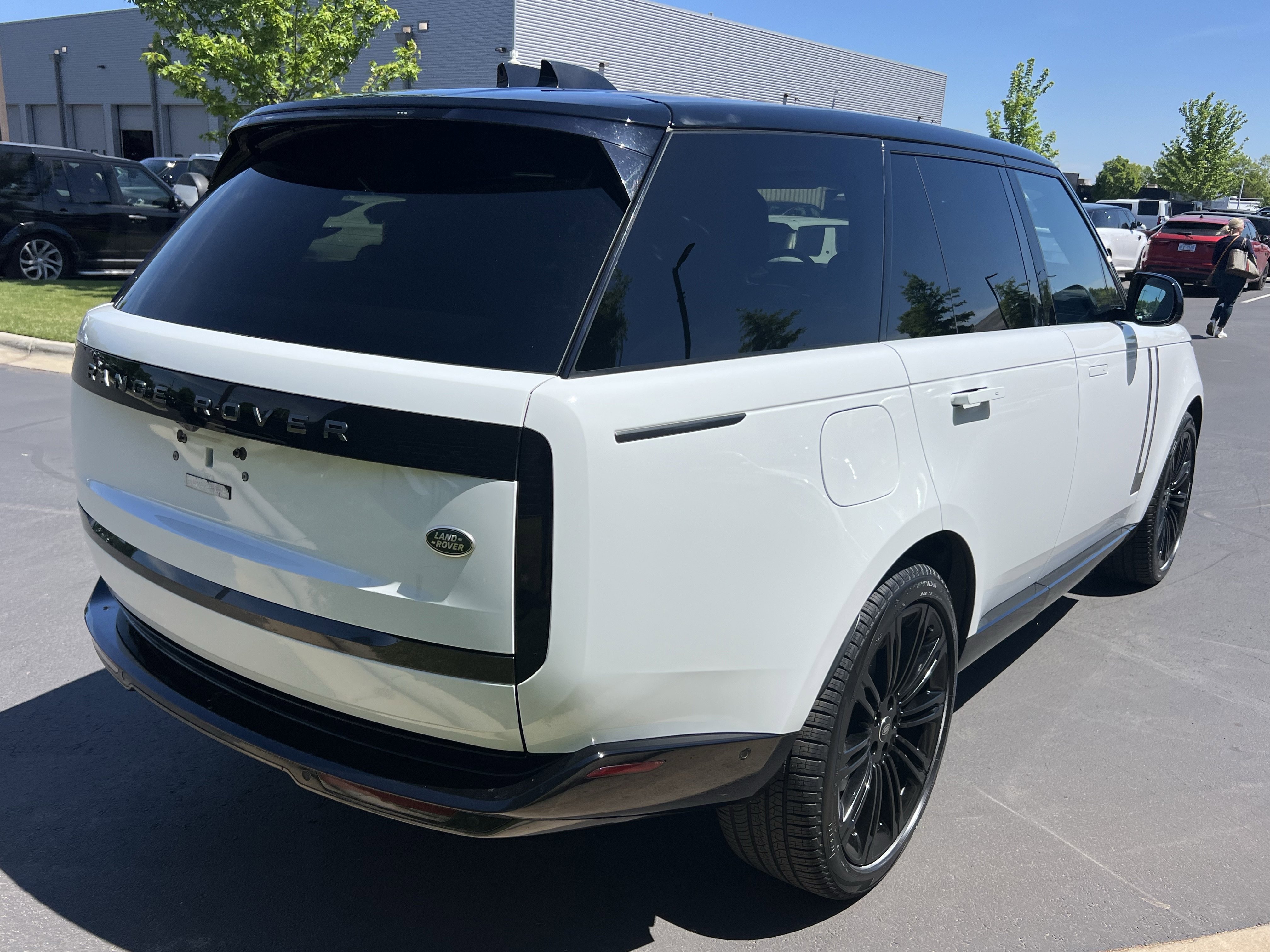 Certified 2022 Land Rover Range Rover SE AWD/4WD image 7