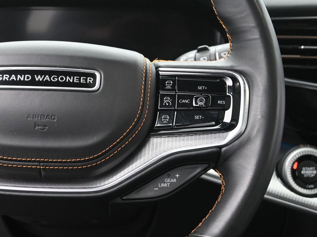Used 2023 Jeep Grand Wagoneer Series III image 31
