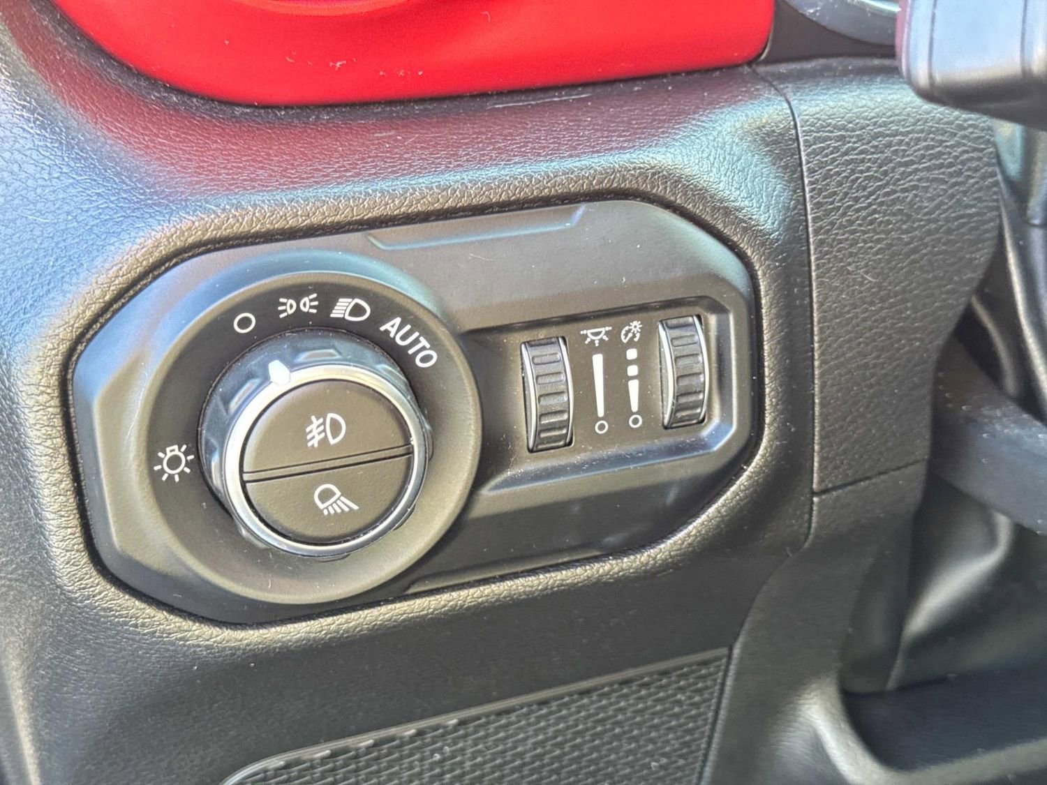 Used 2022 Jeep Gladiator Rubicon image 28