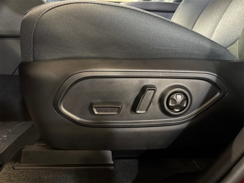 New 2025 Jeep Grand Cherokee 4WD image 13