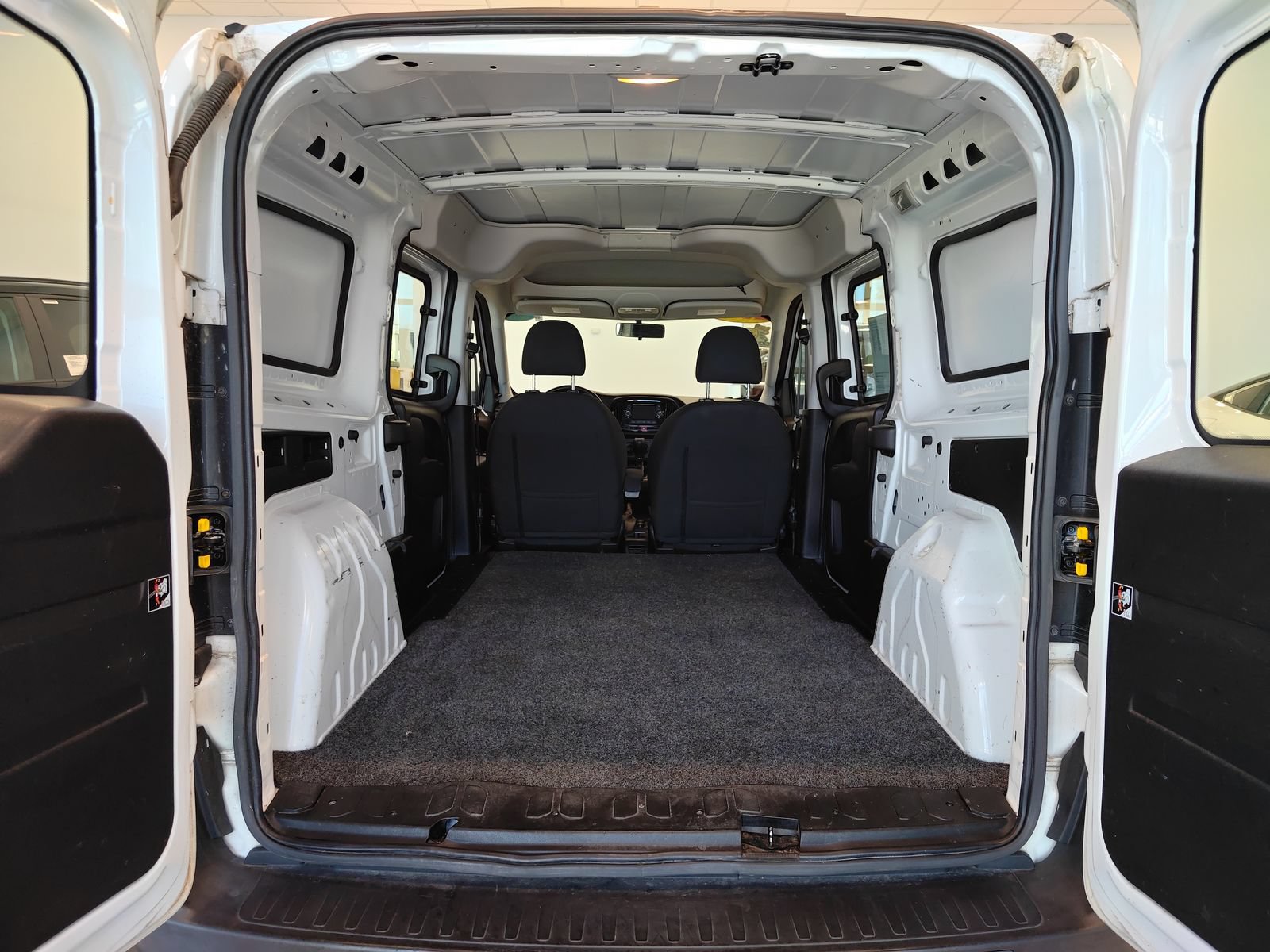 Used 2017 RAM ProMaster City Tradesman w/ Rear Back-up Camera Group FWD image 11