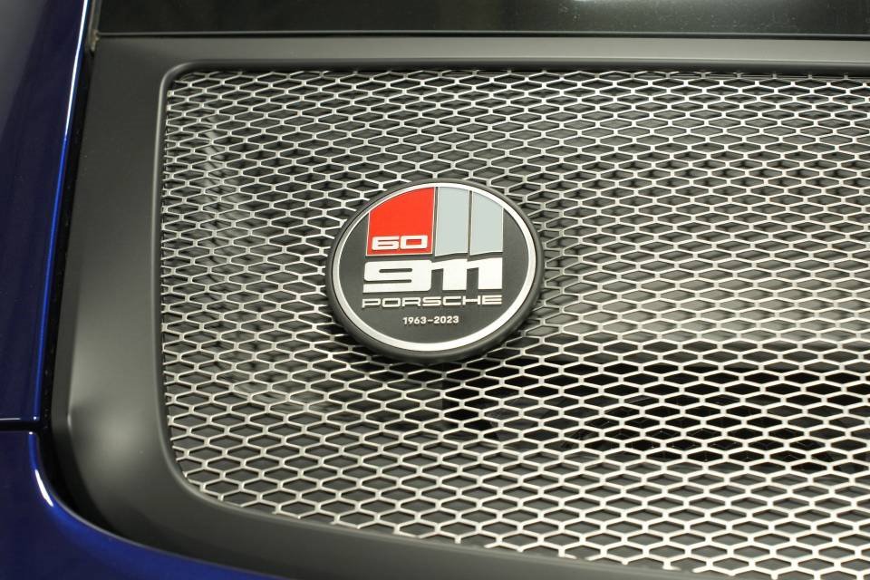 Used 2024 Porsche 911 GT3 RS image 37