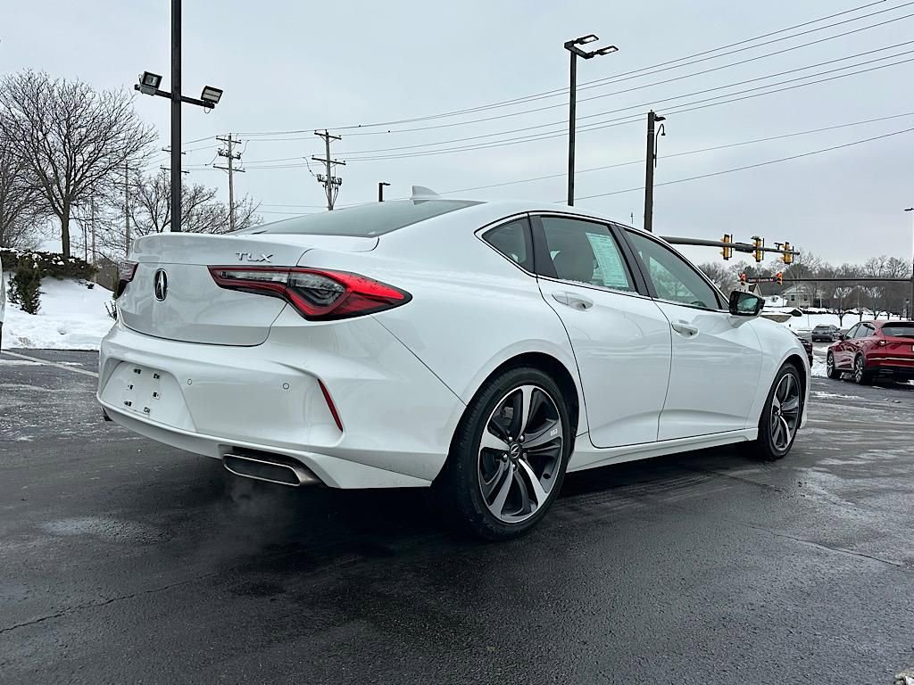 Certified 2025 Acura TLX w/ Technology Package image 12
