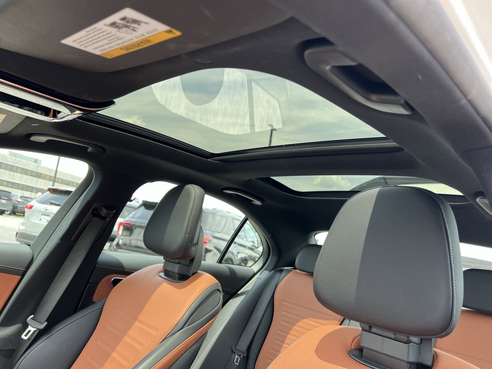 Used 2023 Mercedes-Benz C 300 4MATIC Sedan image 31