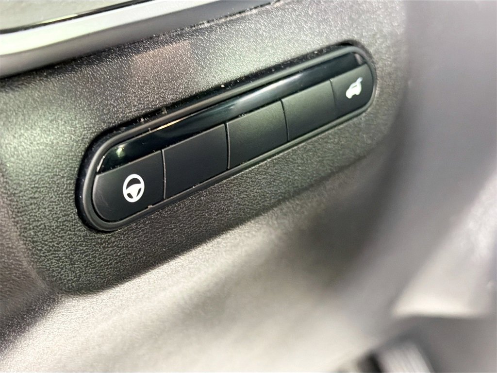 Used 2024 INFINITI QX60 Luxe image 10