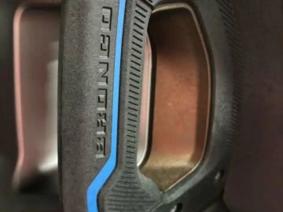 Used 2022 Ford Bronco Outer Banks image 19