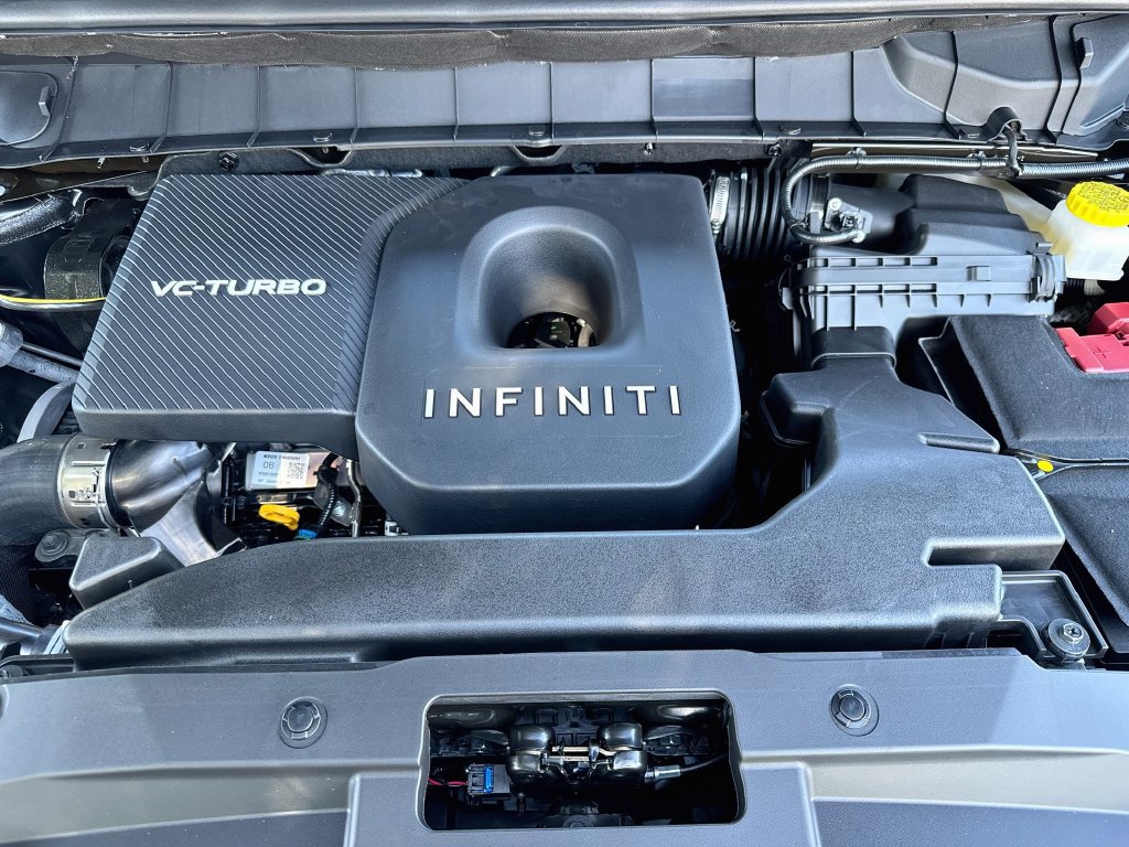 Used 2027 INFINITI QX60 Luxe w/ Cargo Package FWD image 34