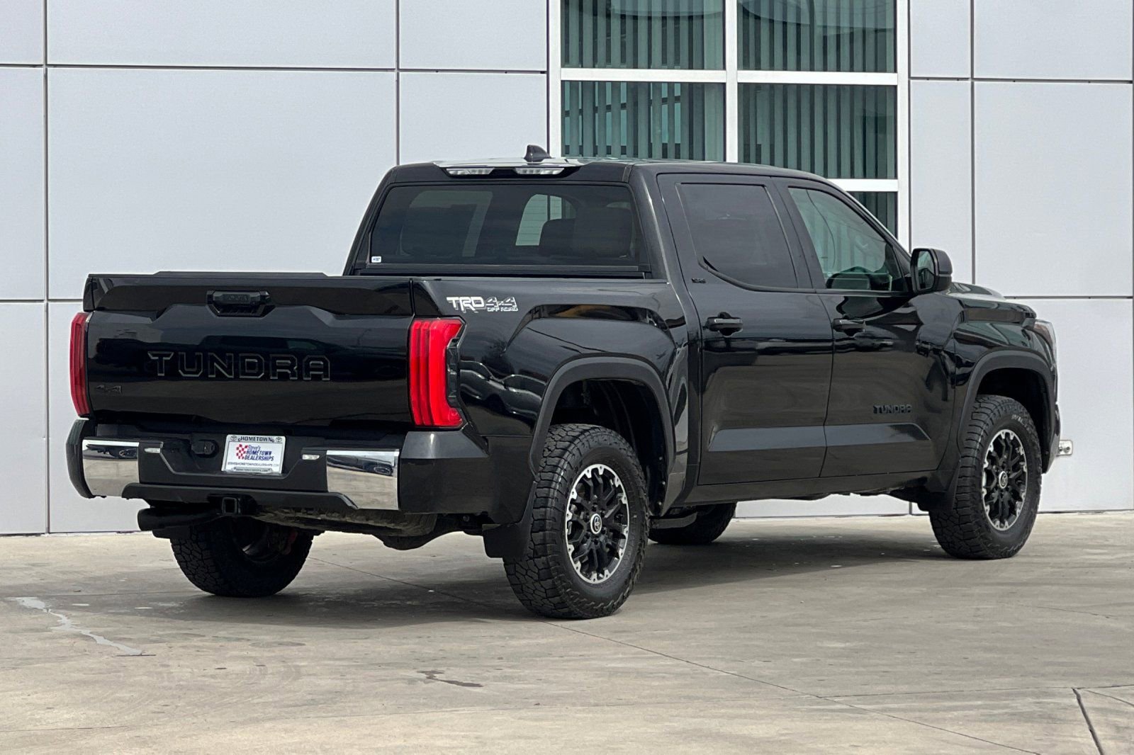 Used 2023 Toyota Tundra SR5 w/ TRD Off-Road Package image 4