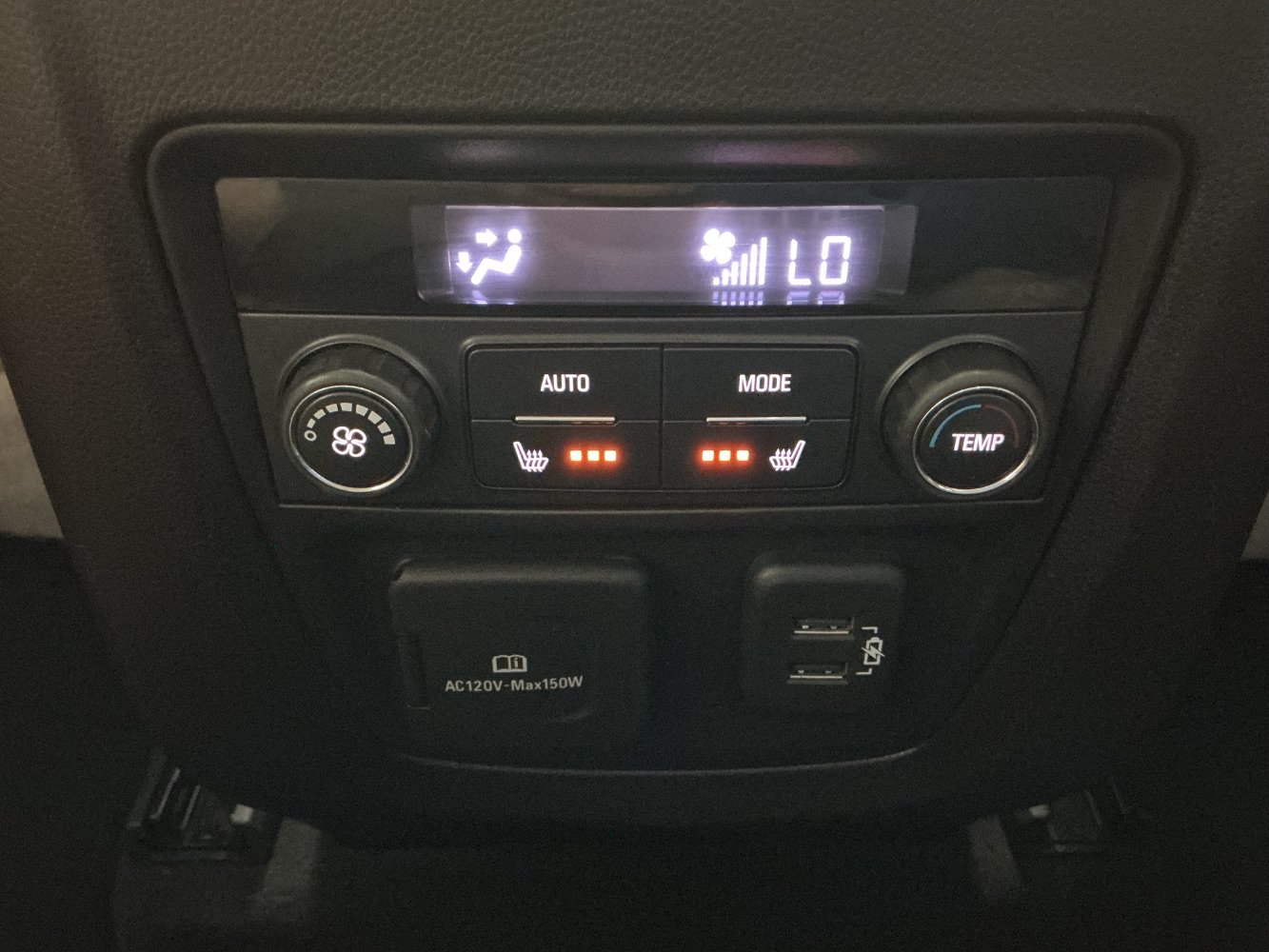 Used 2022 Buick Enclave Premium w/ Experience Buick Package FWD image 42