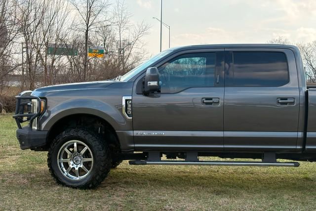 Used 2017 Ford F350 Lariat w/ Lariat Ultimate Package image 2