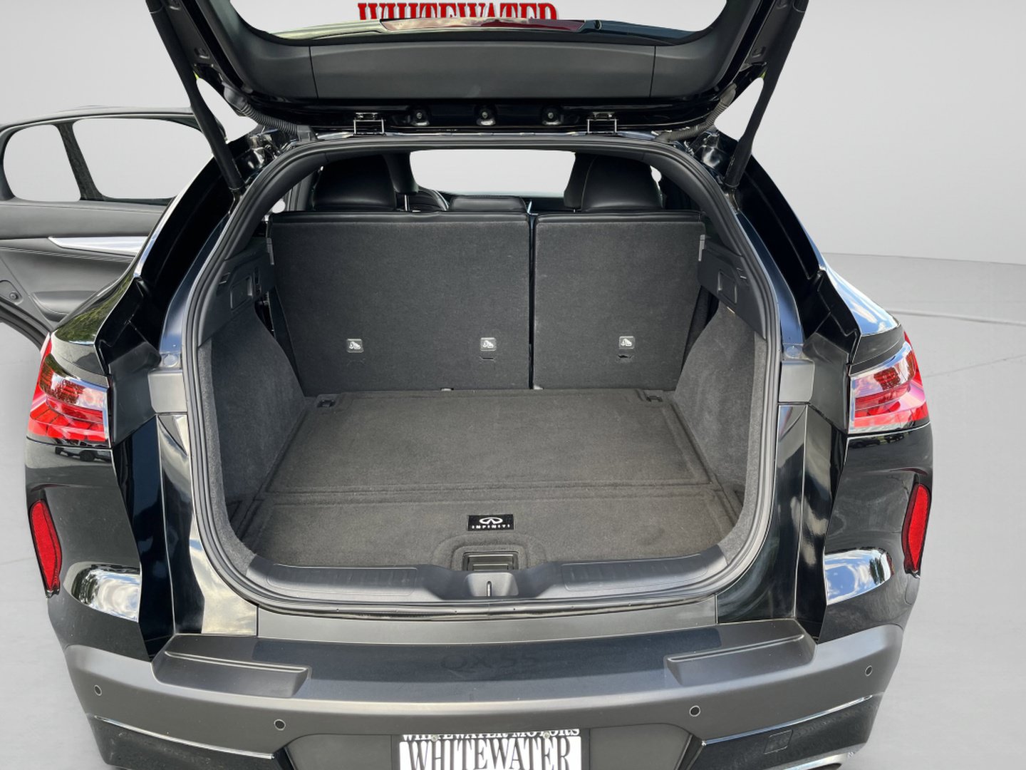 Used 2023 INFINITI QX55 Luxe w/ Cargo Package AWD/4WD image 10