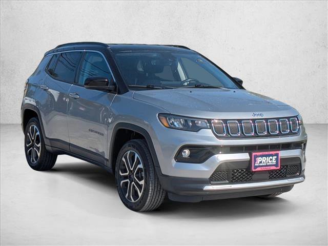 Used 2022 Jeep Compass Limited AWD/4WD image 3