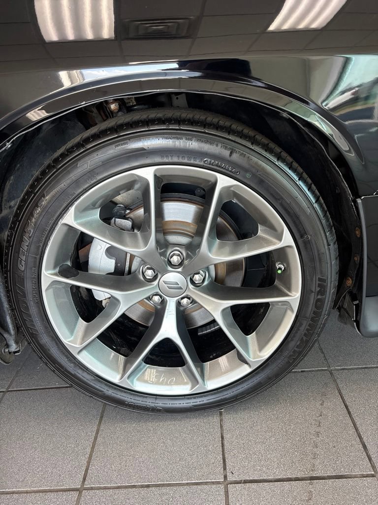Used 2022 Dodge Challenger GT RWD image 9