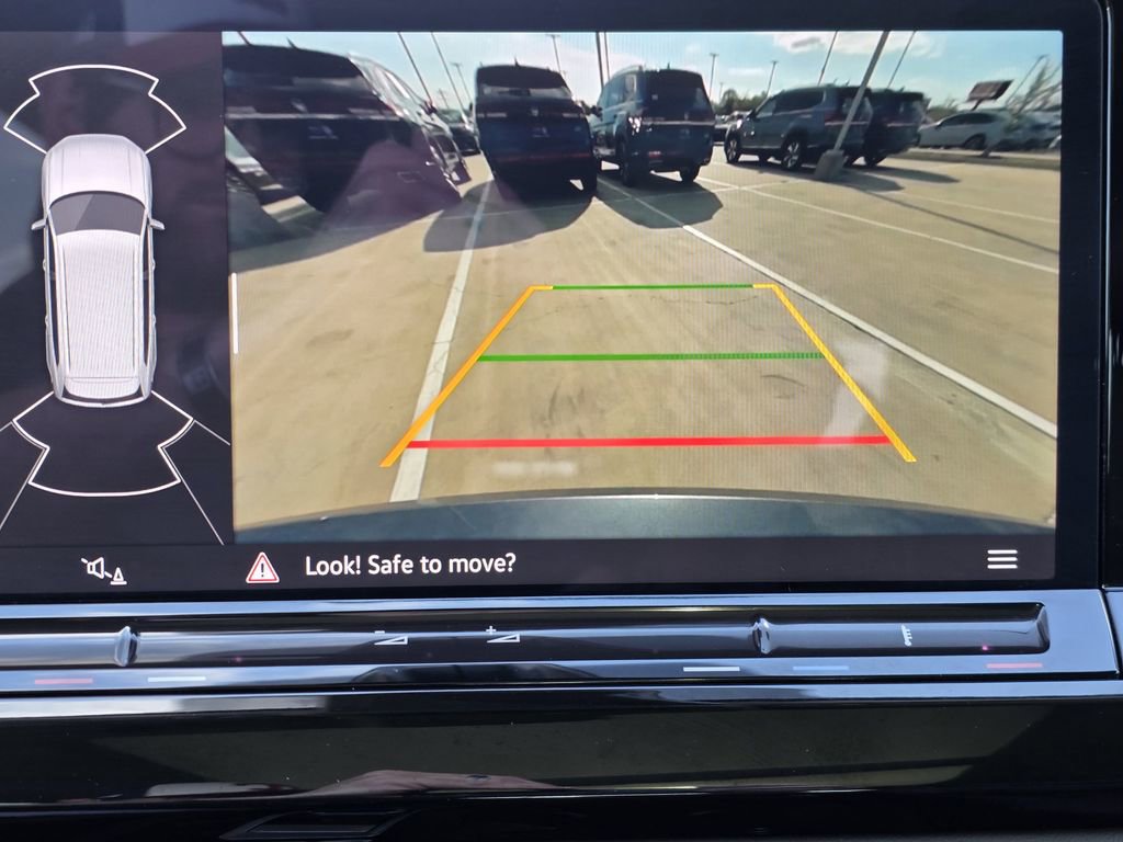 Used 2025 Volkswagen Atlas SEL image 13