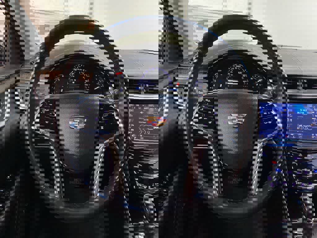 Used 2018 Cadillac XTS Luxury image 20