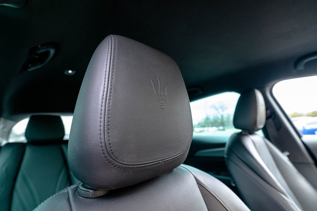 Used 2024 Maserati Grecale GT image 20