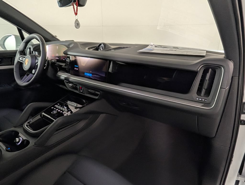 New 2026 Porsche Cayenne S AWD/4WD image 19