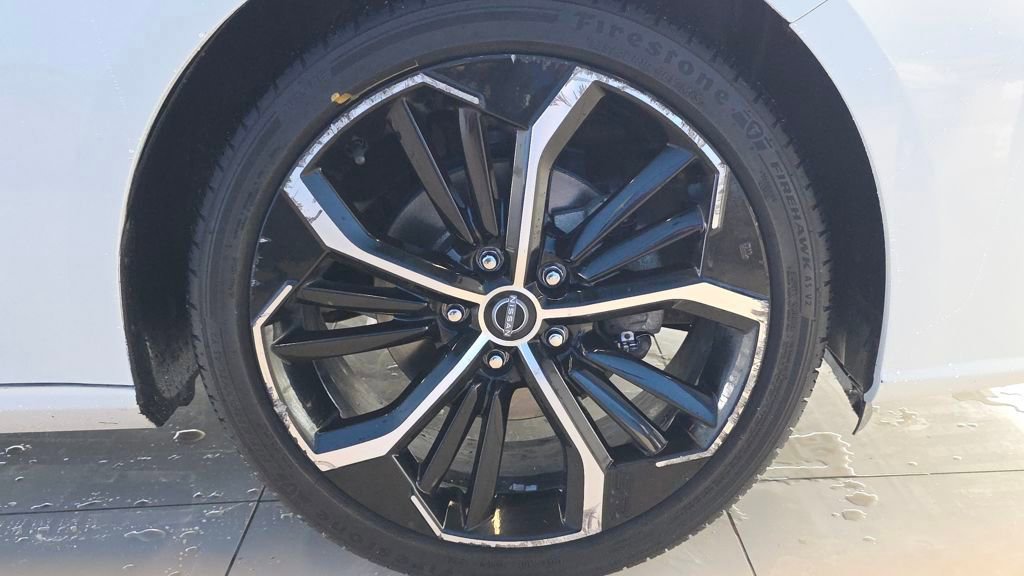 Used 2023 Nissan Altima 2.5 SR FWD image 11