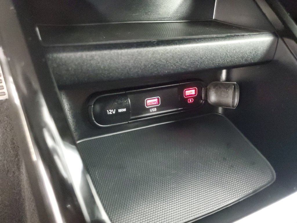 Used 2023 Kia Forte GT-Line w/ GT-Line Technology Package FWD image 19