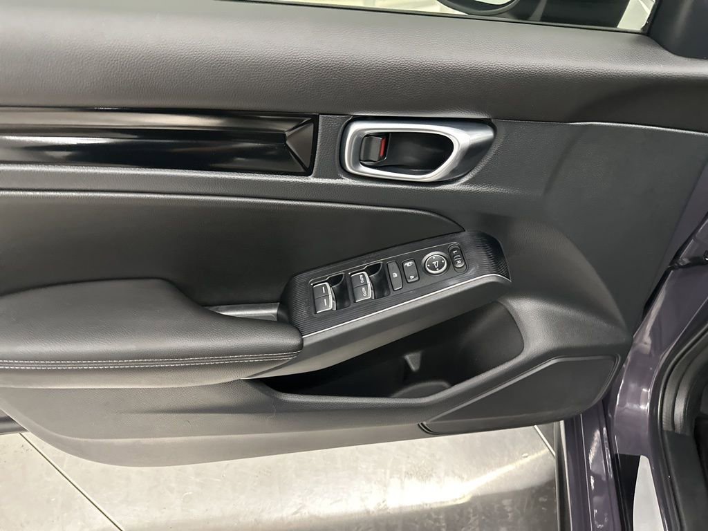 Used 2023 Honda Civic Sport Touring image 11