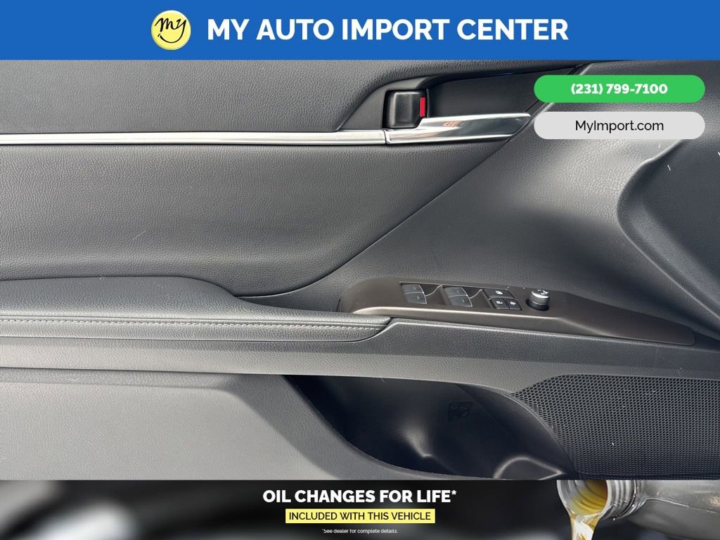 Used 2023 Toyota Camry XLE image 10