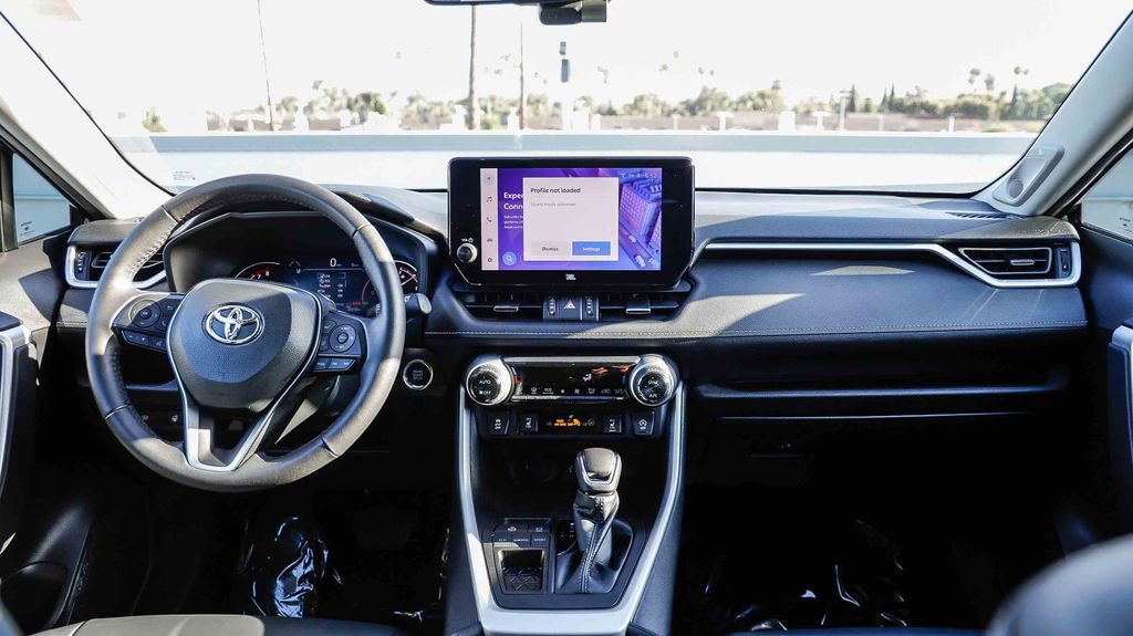 Used 2023 Toyota RAV4 XLE Premium FWD image 14