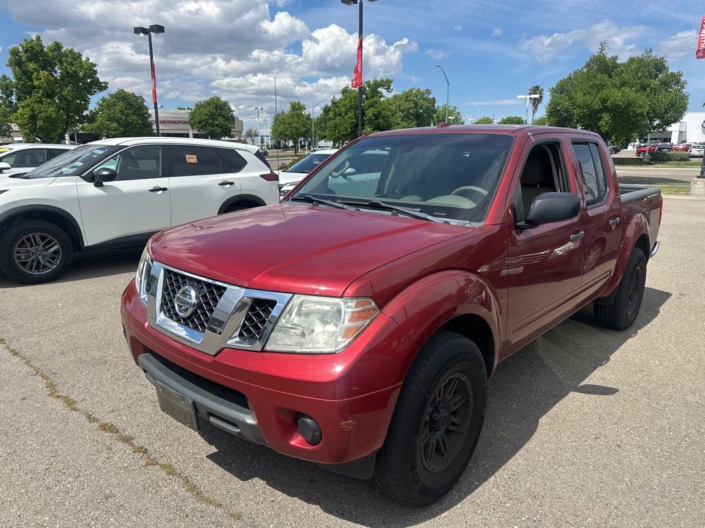 Used 2015 Nissan Frontier SV image 3