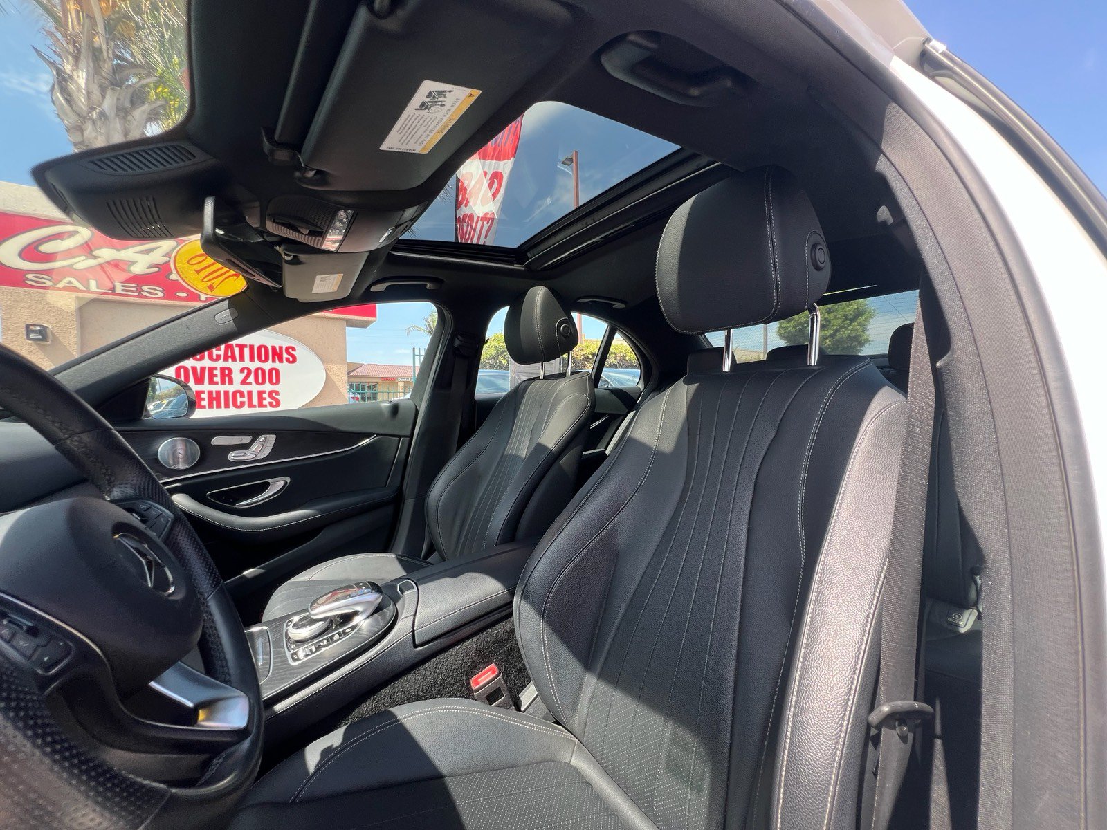 Used 2018 Mercedes-Benz E 300 w/ Premium 2 Package (Q02) image 13