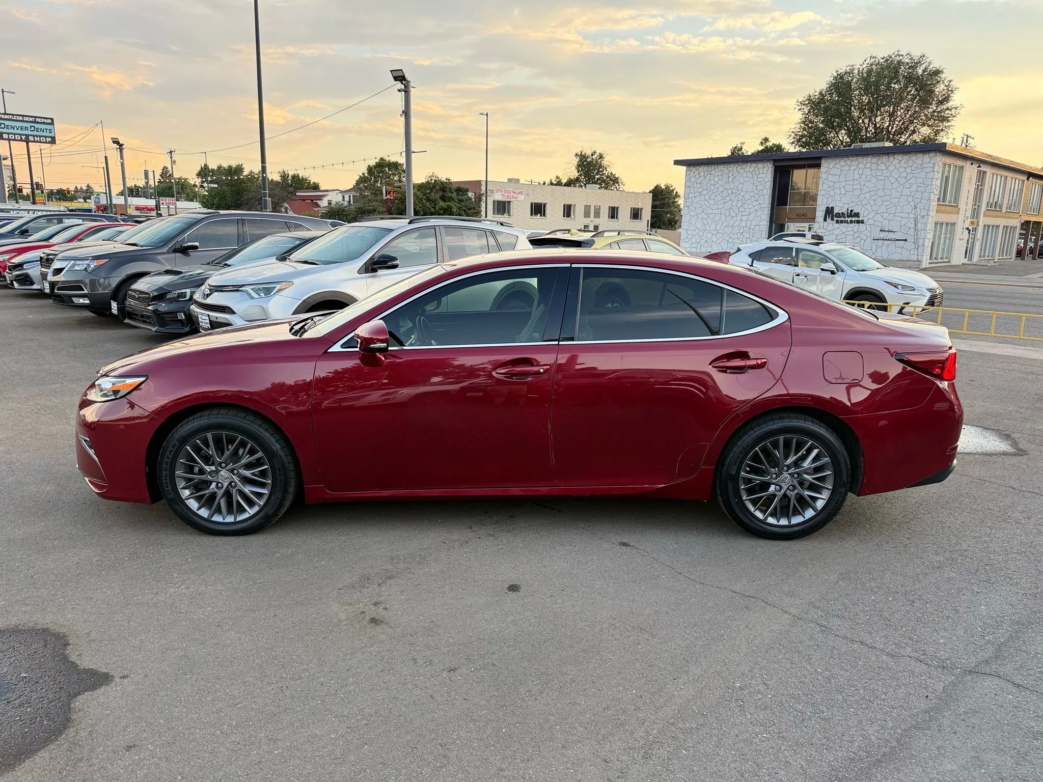 Used 2018 Lexus ES 350 w/ Premier Package image 6