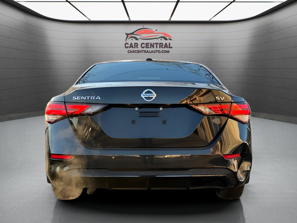 Used 2021 Nissan Sentra SV image 4