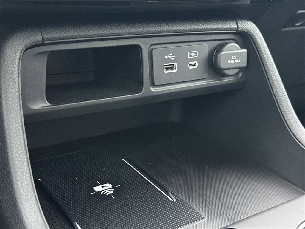 New 2025 Honda Pilot Touring image 32