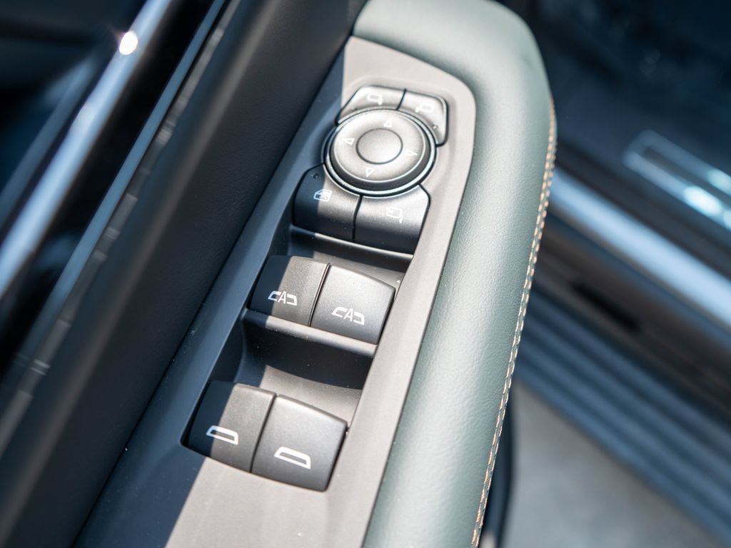 New 2026 GMC Yukon AT4 w/ AT4 Premium Plus Package AWD/4WD image 21