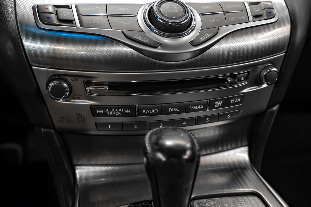 Used 2019 INFINITI Q70 L 3.7 RWD image 25