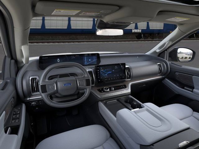 New 2026 Ford Expedition Platinum AWD/4WD image 9