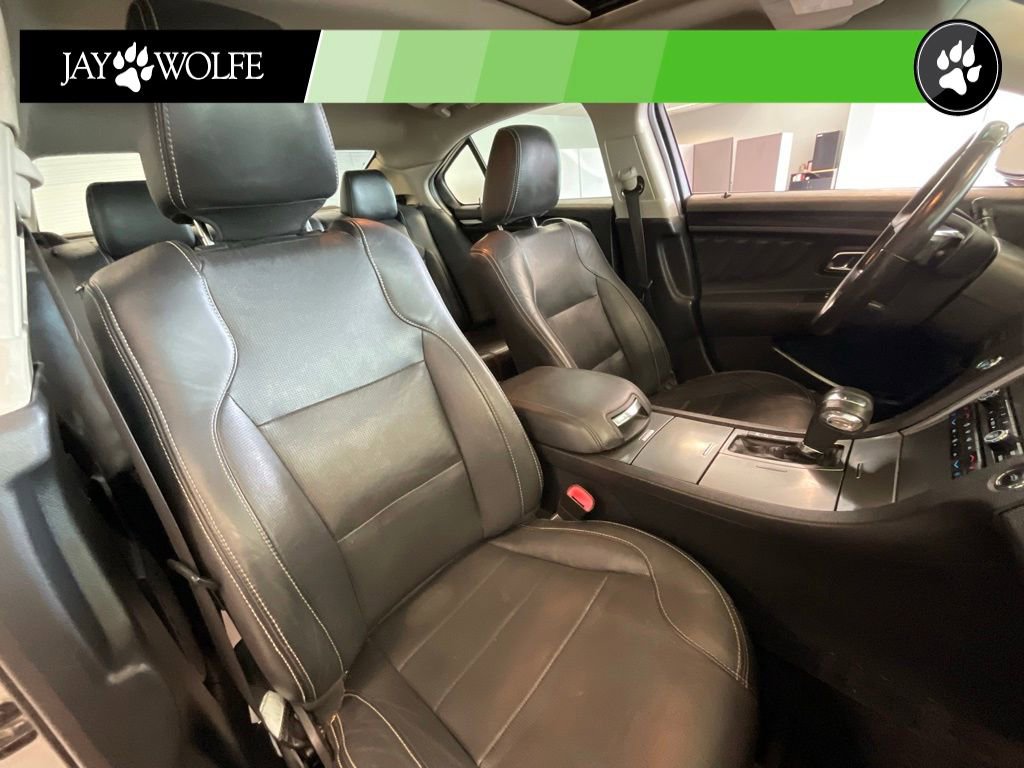 Used 2010 Ford Taurus Limited image 18