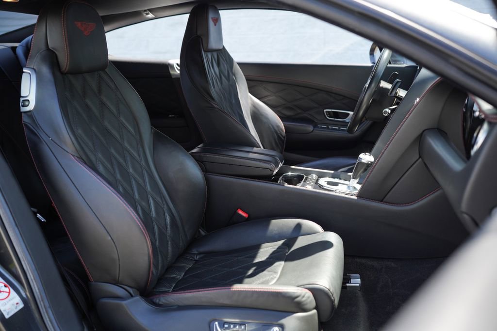 Used 2015 Bentley Continental GT V8 S image 25