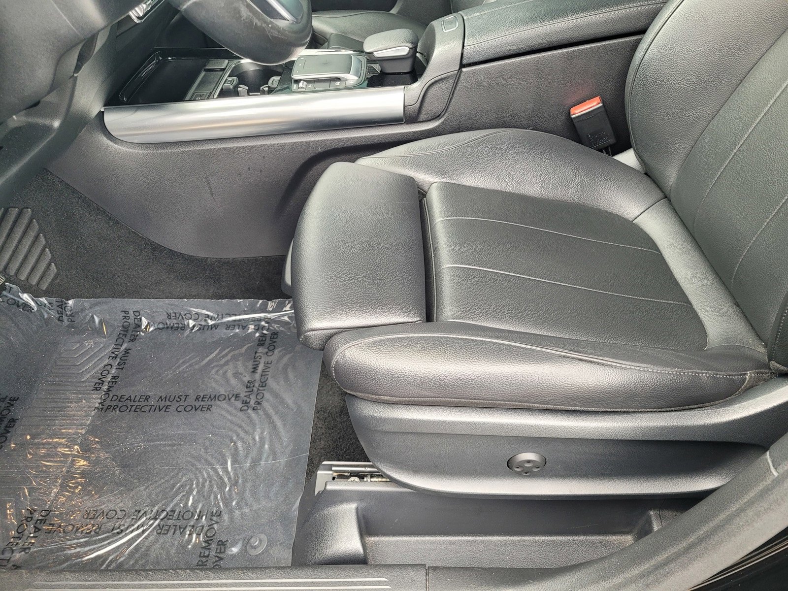 Used 2021 Mercedes-Benz GLA 250 GLA 250 w/ Premium Package image 23