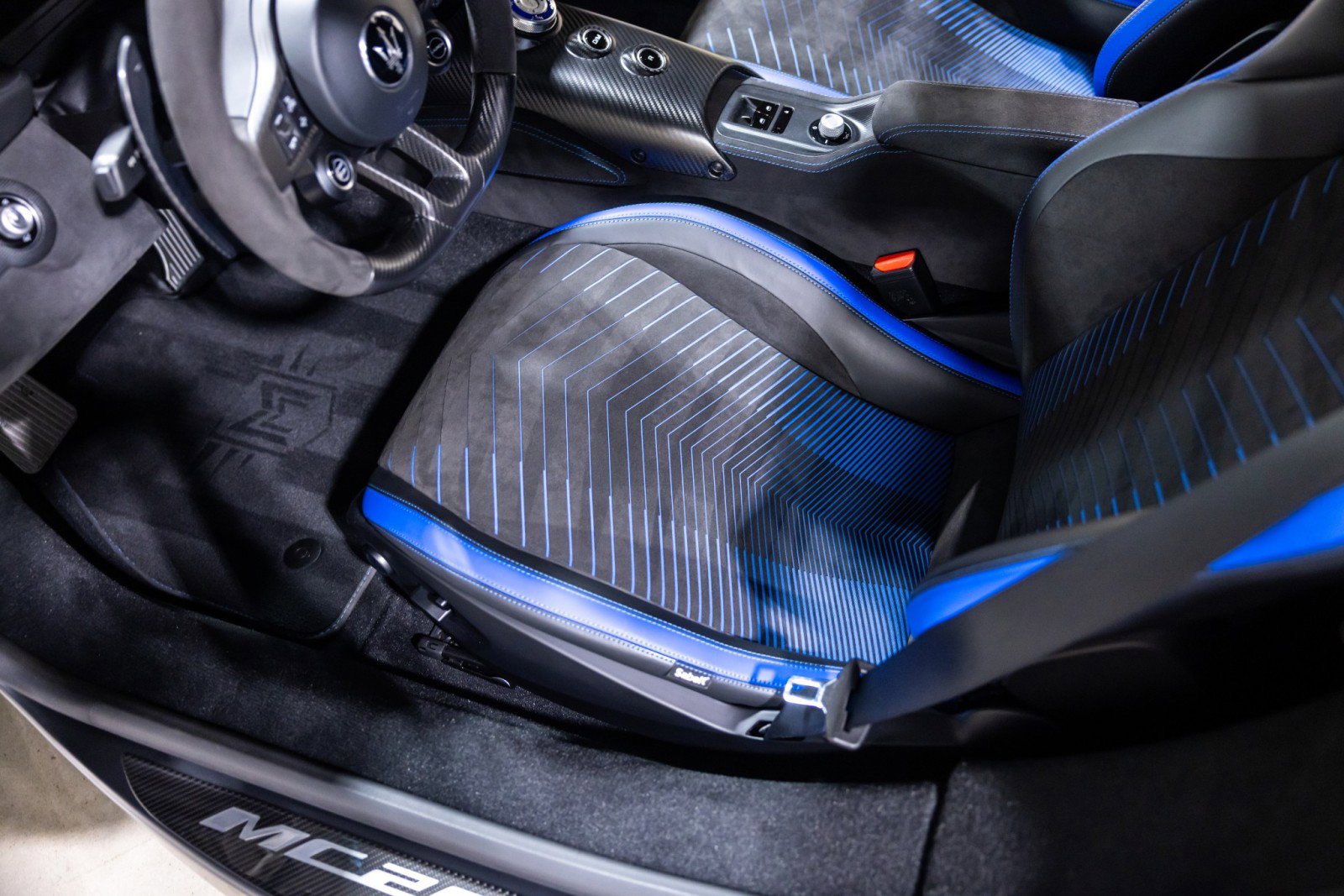 Used 2022 Maserati MC20 Coupe image 38